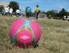 乐鱼官网-日本乒乓球队轻取奥地利乒乓球队，波尔三分雨点燃全场